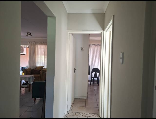 2 BEDROOM APARTMENT FOR SALE IN SAFARI GARDENS